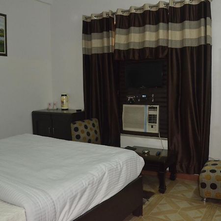 Hotel Royal Classic Bareilly Exterior photo