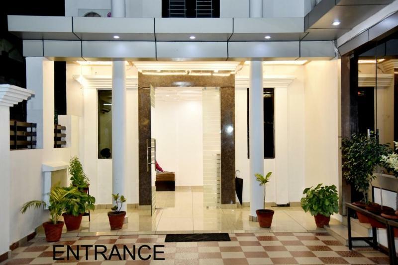 Hotel Royal Classic Bareilly Exterior photo